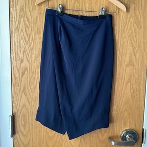 Asymmetrical pencil skirt in Japanese weave